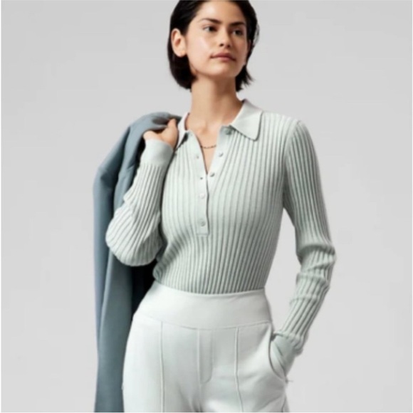 Athleta Sweaters - Athleta L Aqua Blue Ribbed Long Sleeve Sweater
